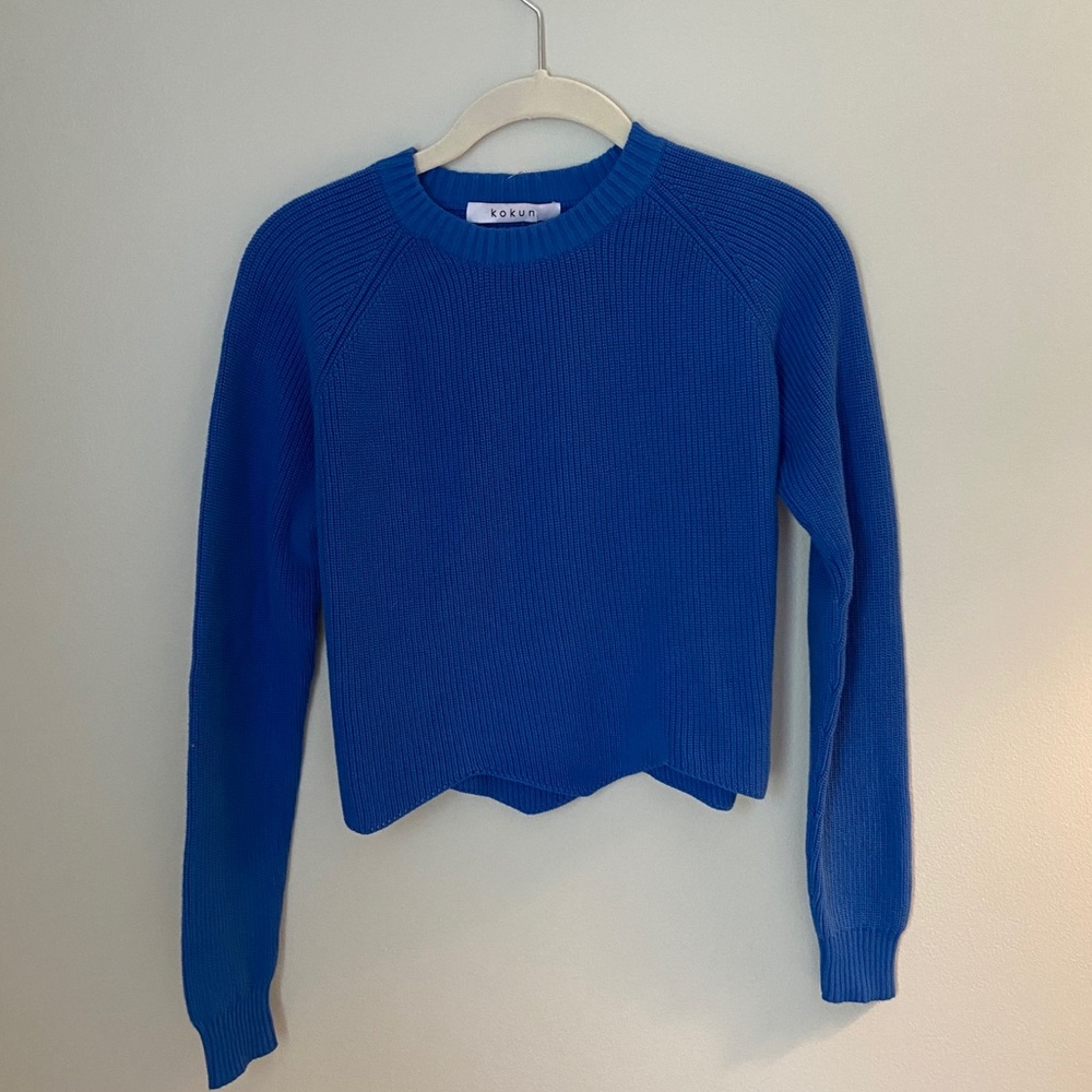 Kokun XS Scalloped Crop Sweater